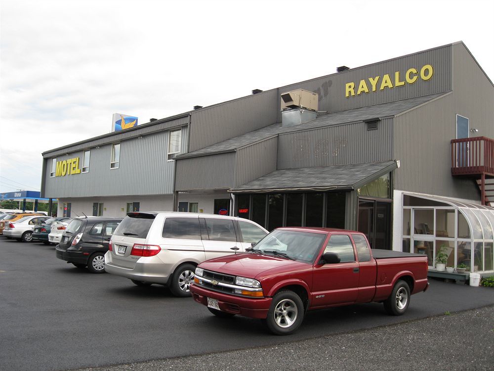 Motel Rayalco Laurier Station Exterior photo